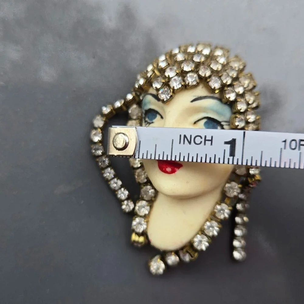N/A enchanting vintage